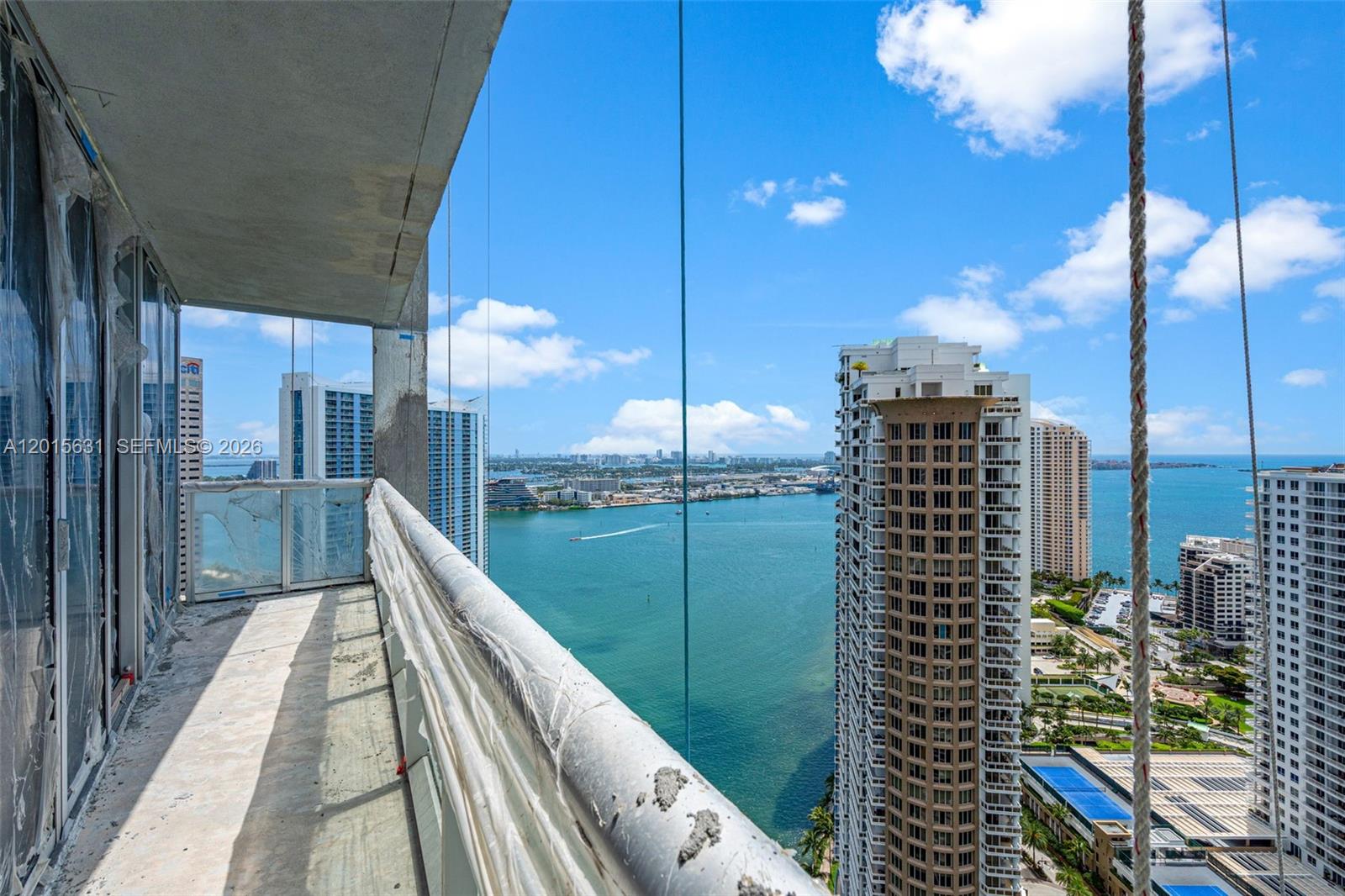 465 Brickell Ave #3301 Miami, FL 33131