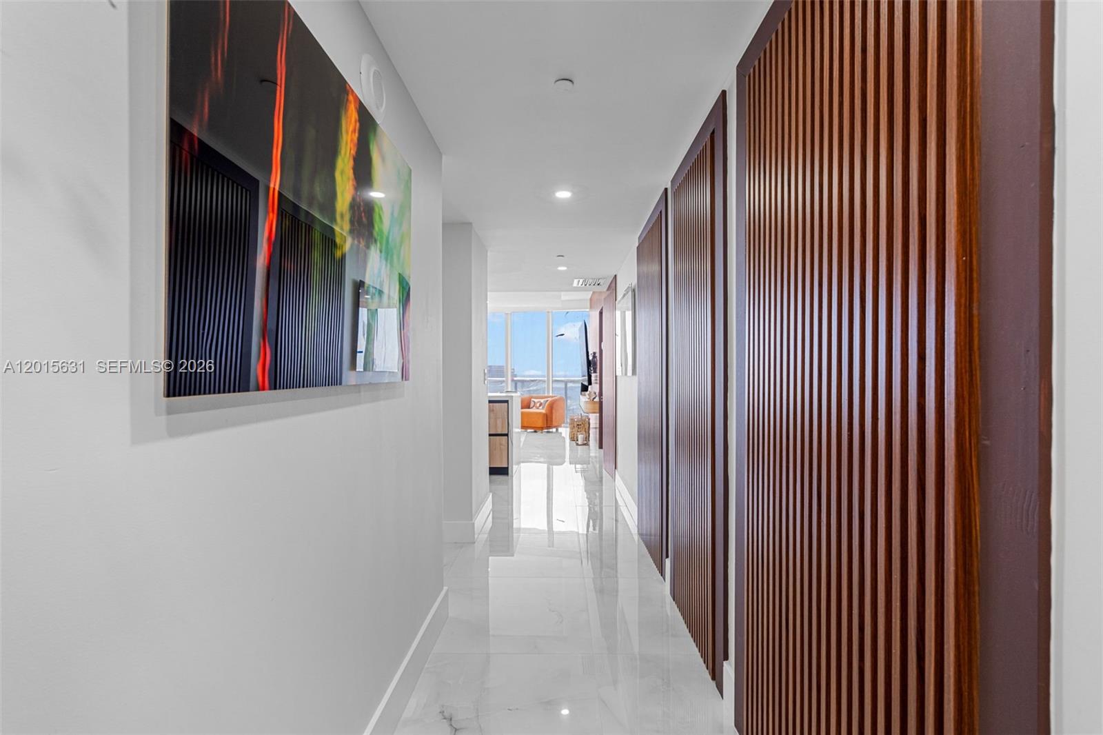 465 Brickell Ave #3301 Miami, FL 33131