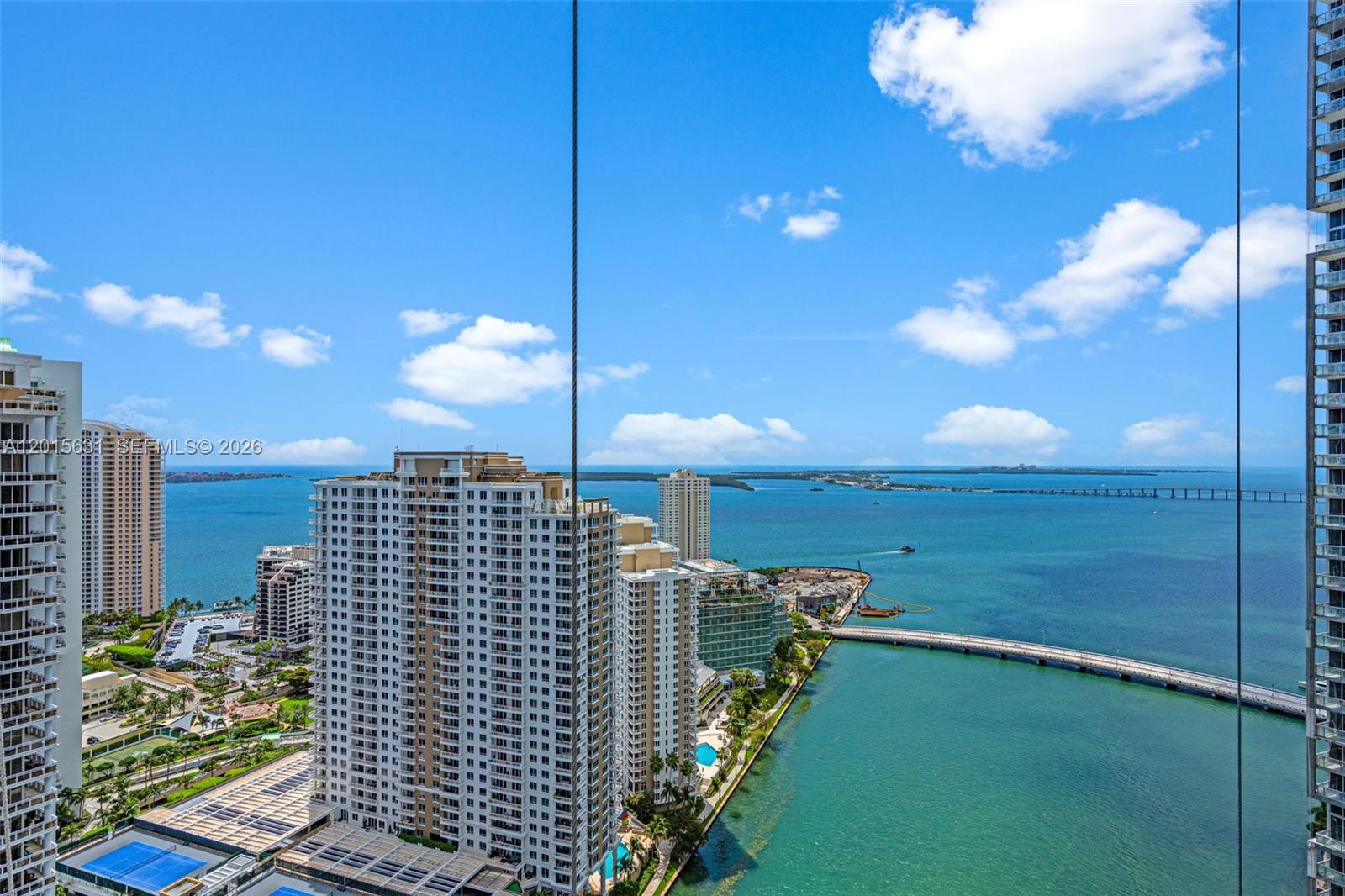 465 Brickell Ave #3301 Miami, FL 33131