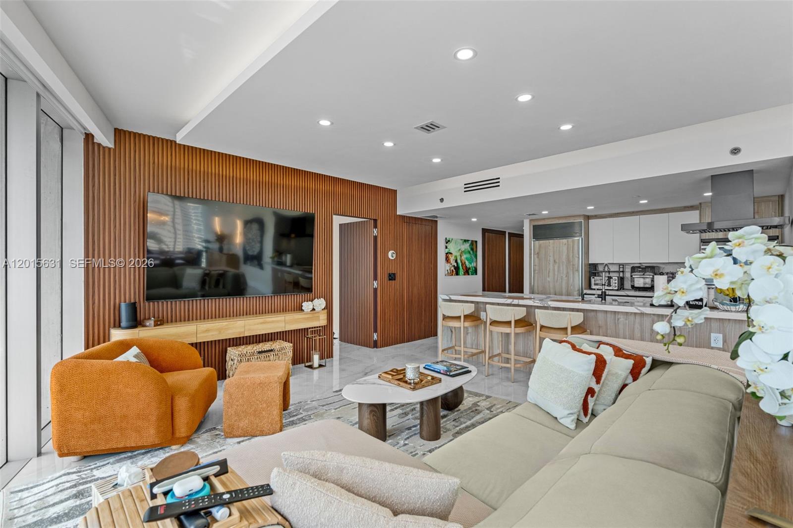 465 Brickell Ave #3301 Miami, FL 33131