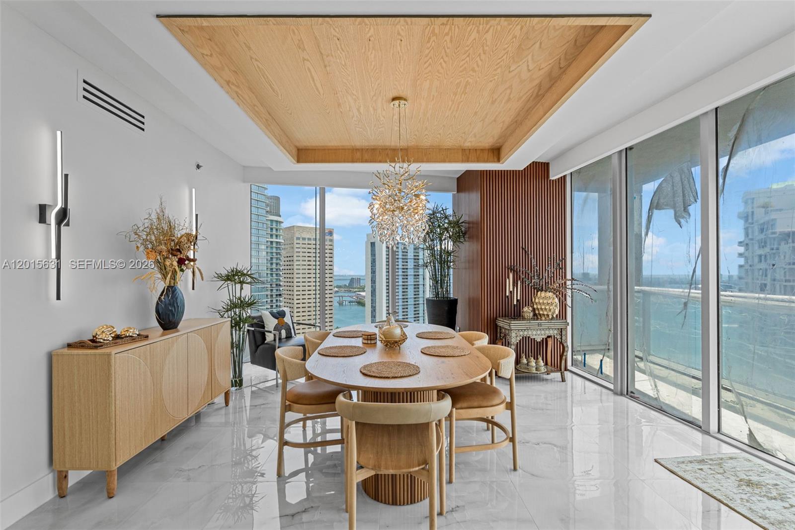 465 Brickell Ave #3301 Miami, FL 33131