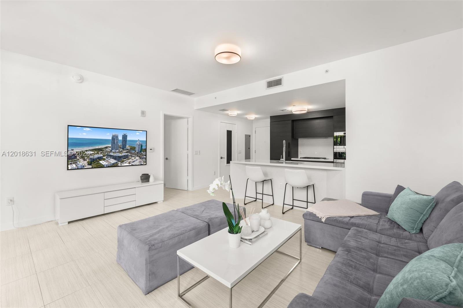 1 Collins Ave #108 Miami Beach, FL 33139