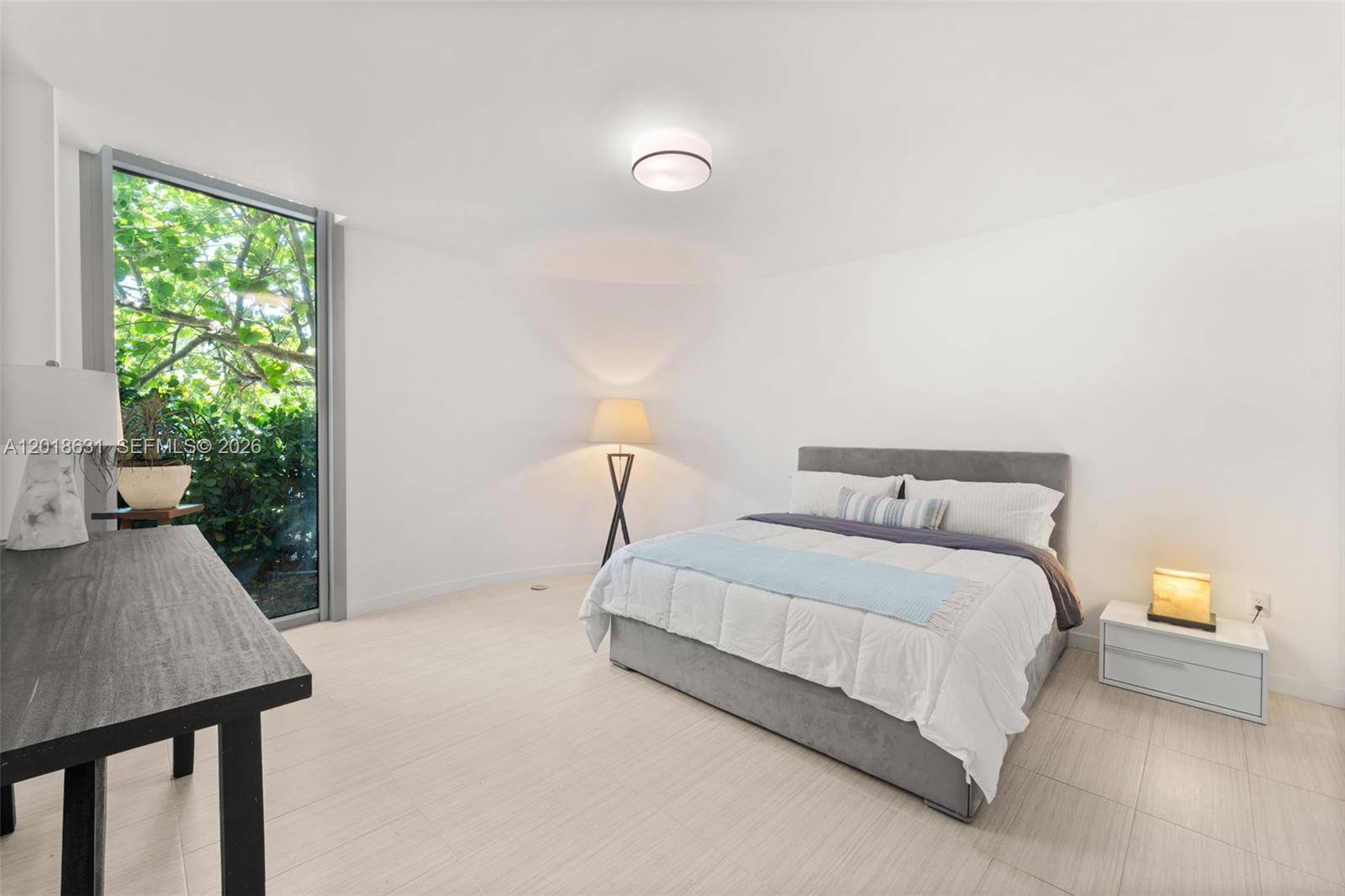 1 Collins Ave #108 Miami Beach, FL 33139
