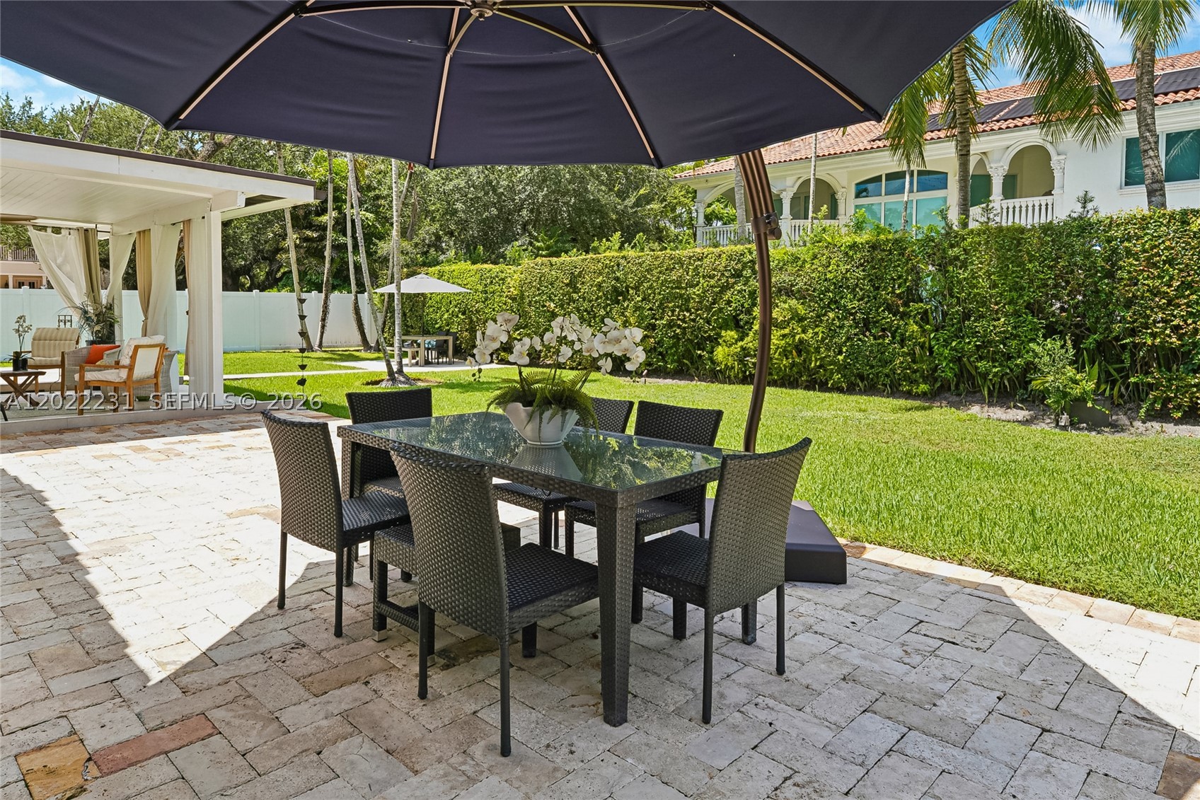7980 SW 52nd Ave Miami, FL 33143
