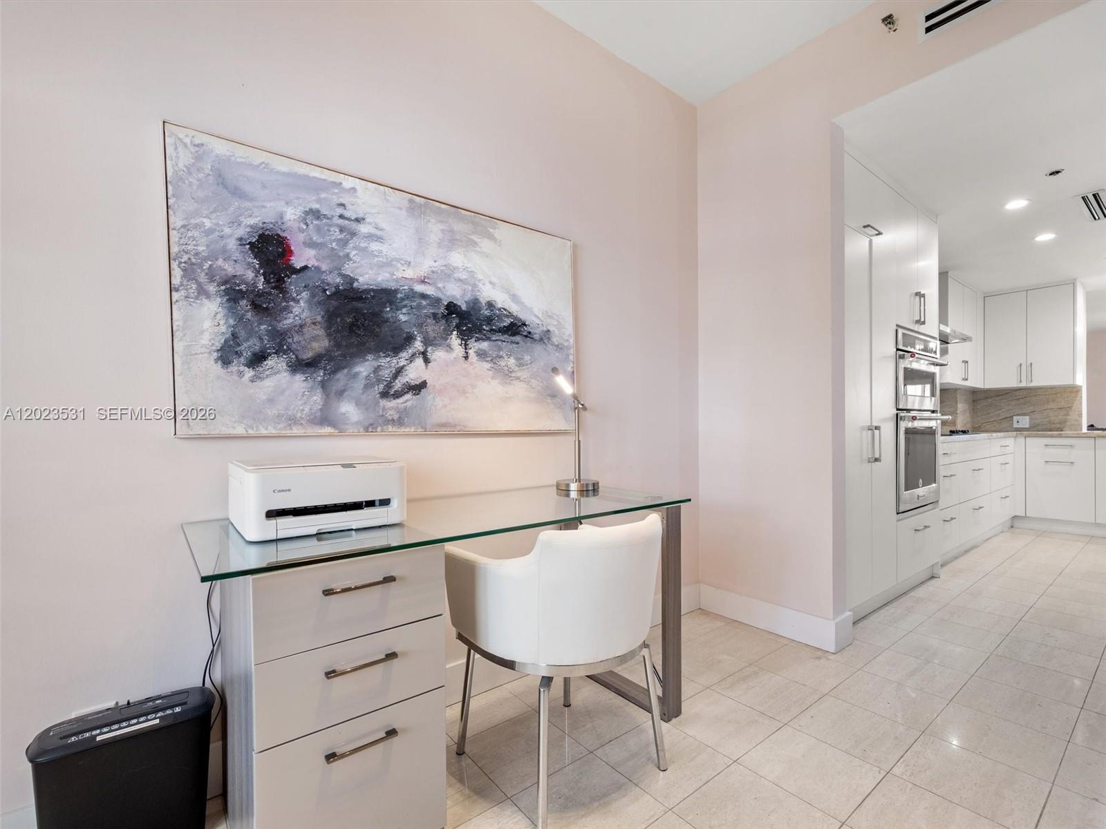 2425 Fisher Is Dr #5205 Miami Beach, FL 33109