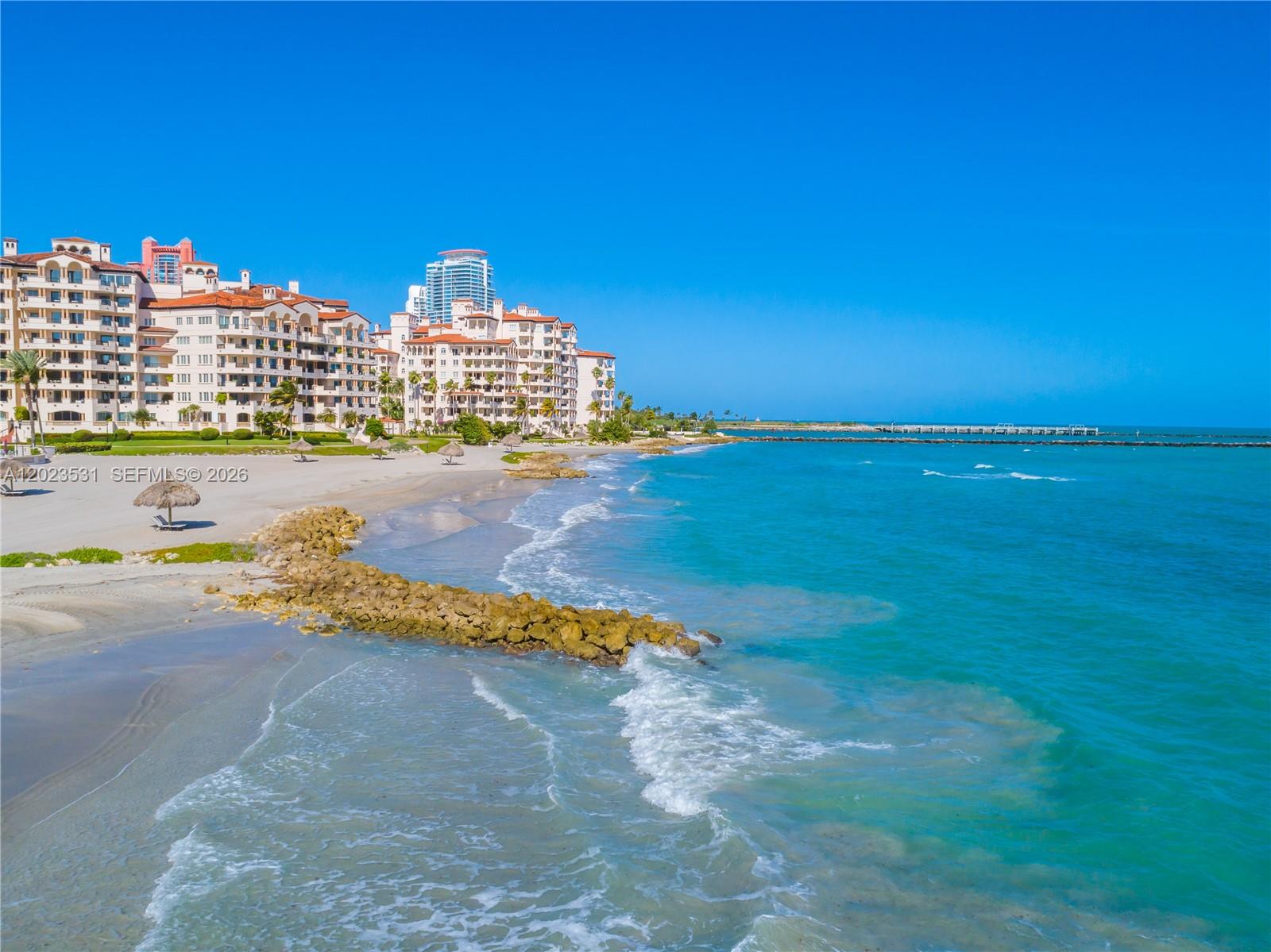 2425 Fisher Is Dr #5205 Miami Beach, FL 33109