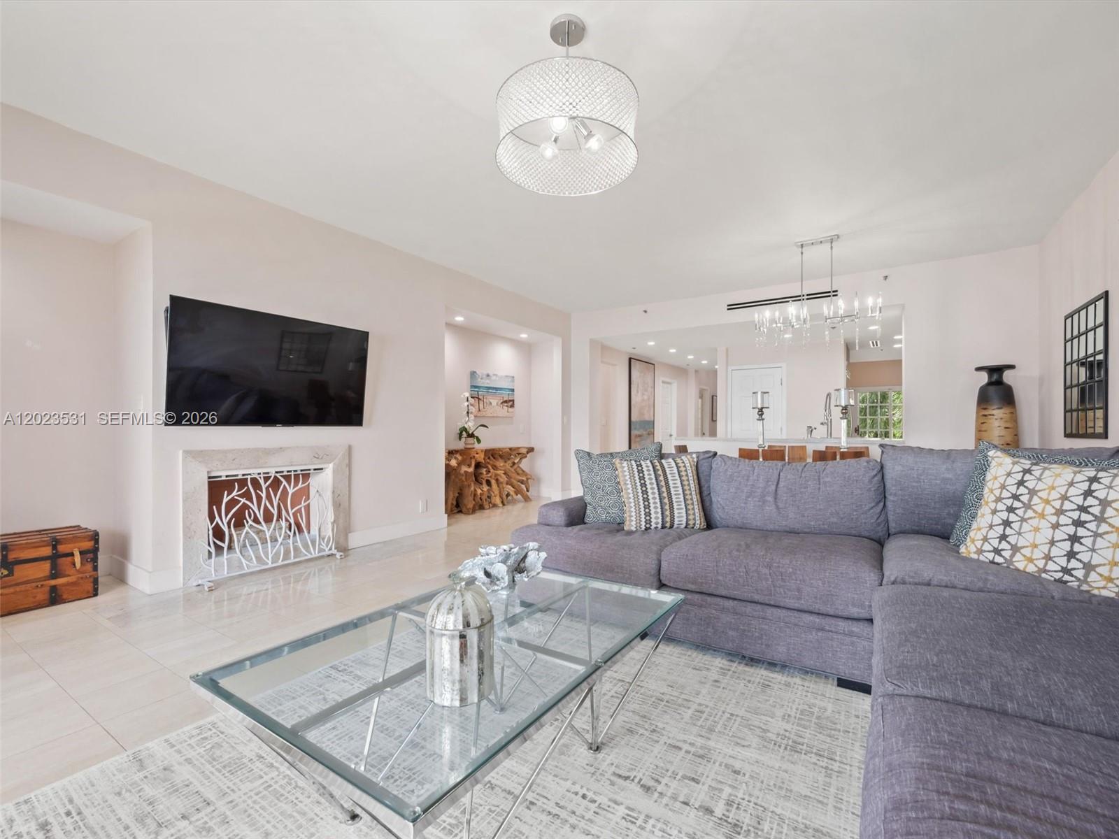 2425 Fisher Is Dr #5205 Miami Beach, FL 33109