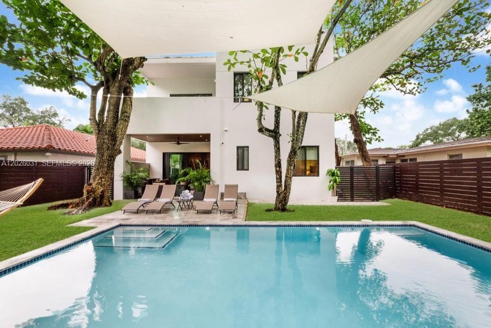 3379 William Ave Miami, FL 33133