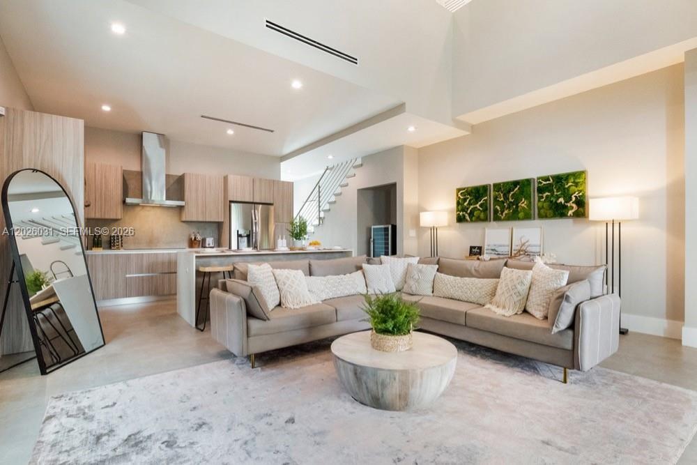 3379 William Ave Miami, FL 33133