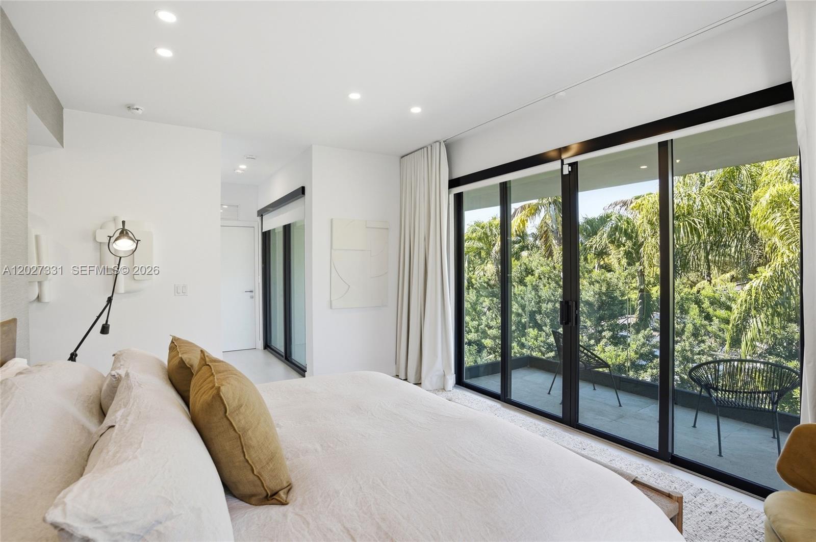 4354 Alton Rd Miami Beach, FL 33140