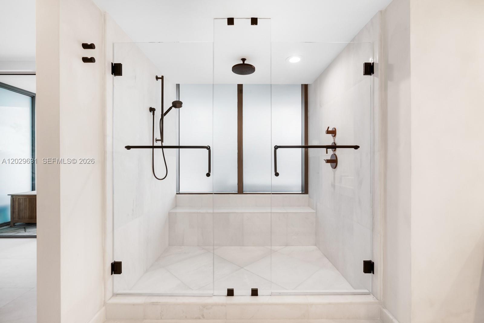 5875 Collins Ave #501 Miami Beach, FL 33140