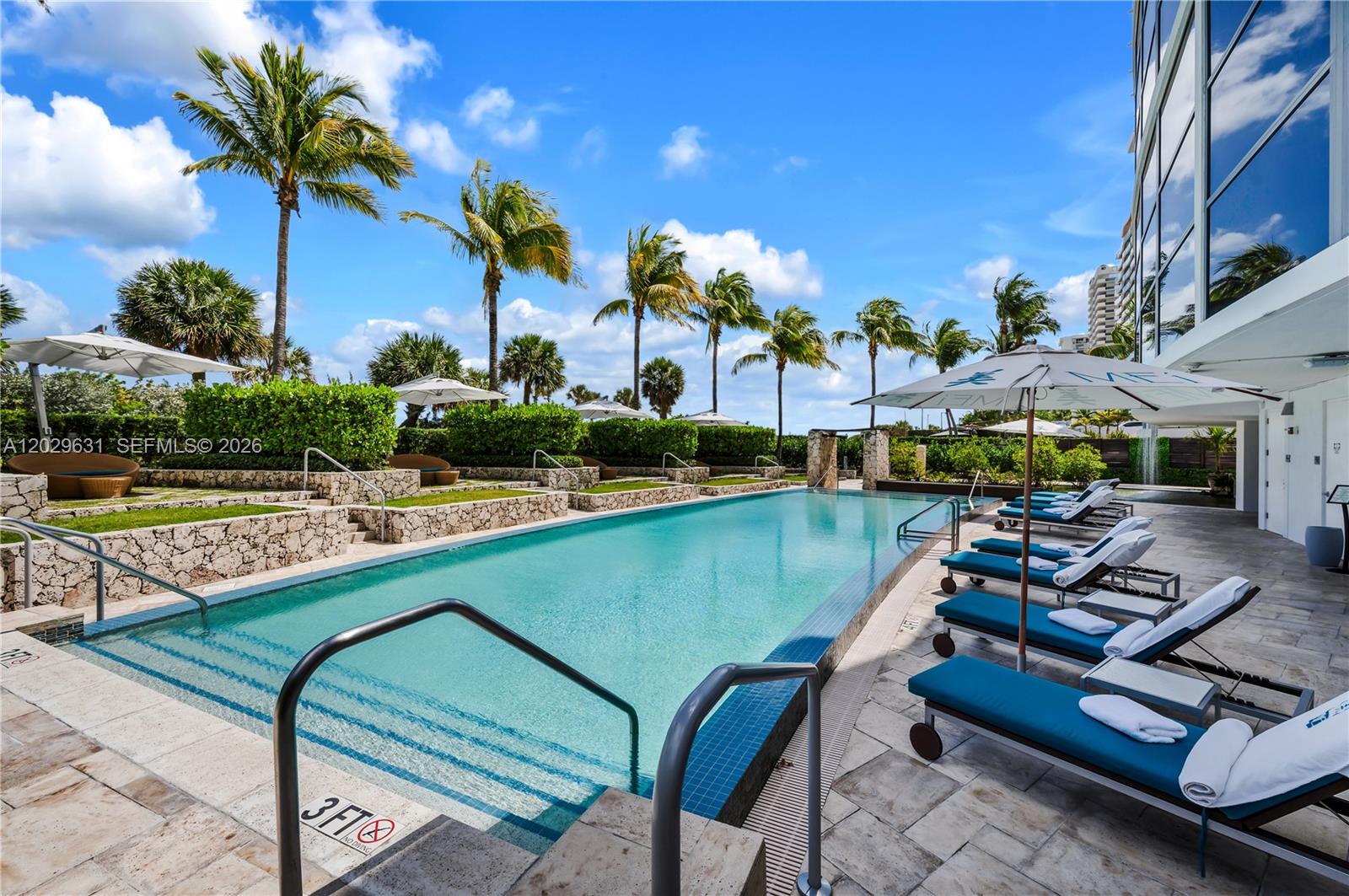 5875 Collins Ave #501 Miami Beach, FL 33140