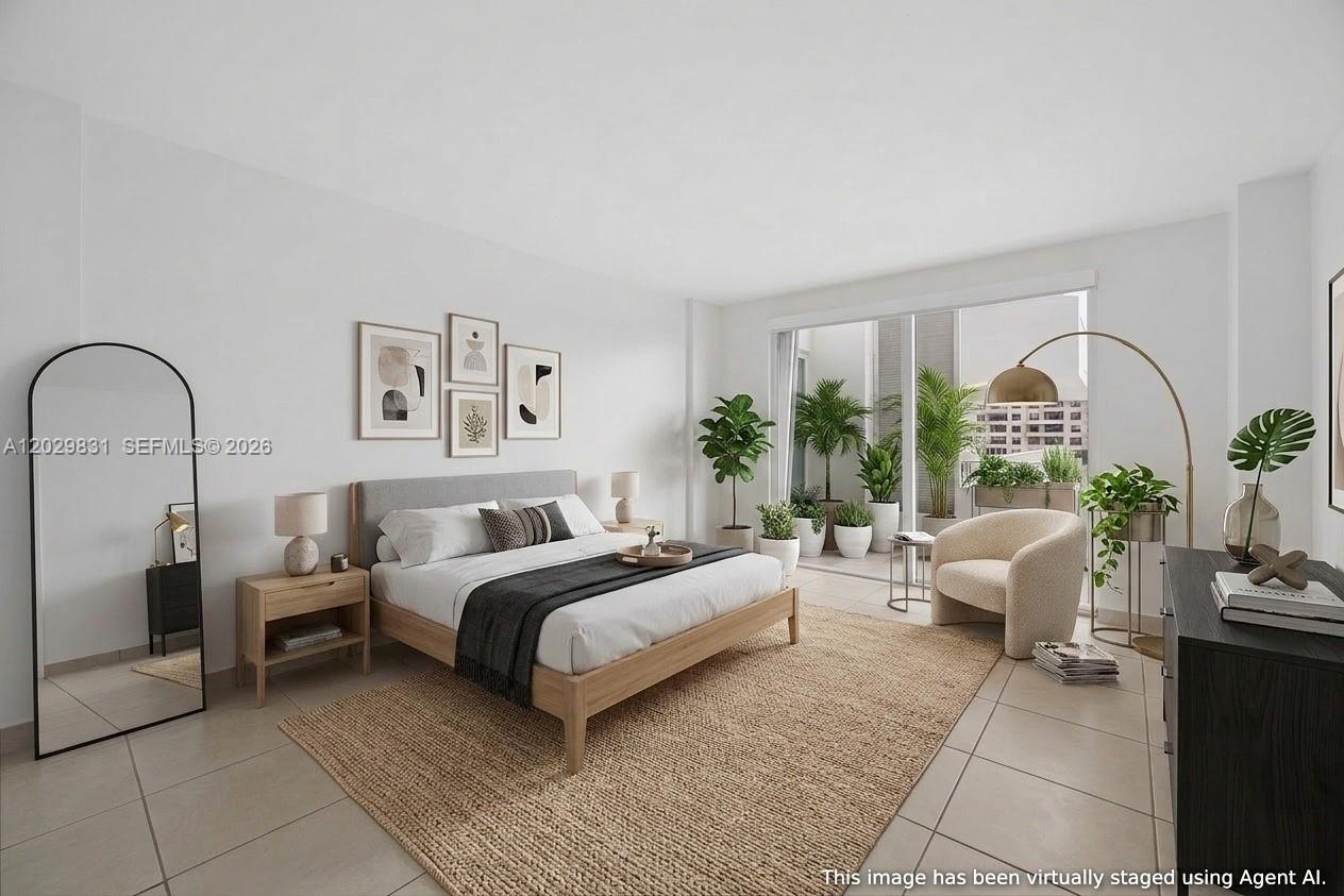 199 Ocean Ln Dr #911 Key Biscayne, FL 33149