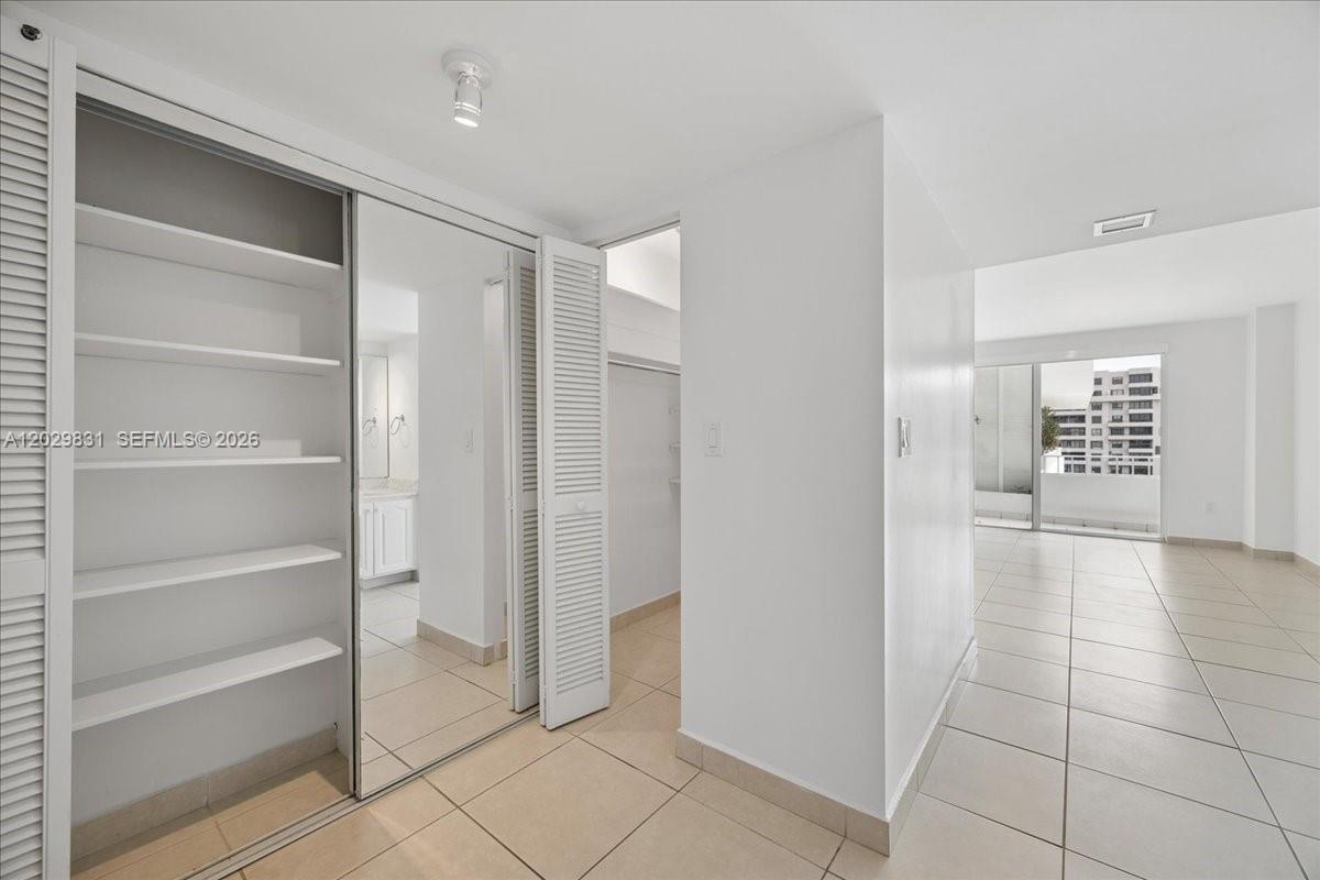 199 Ocean Ln Dr #911 Key Biscayne, FL 33149