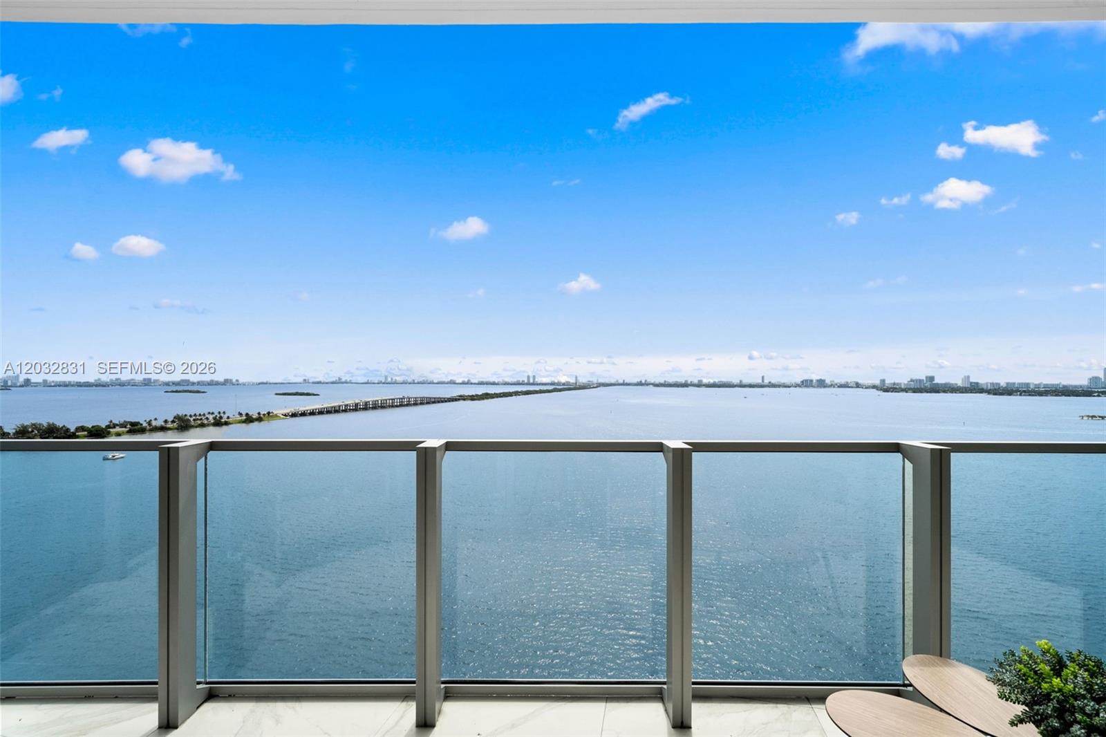 2900 NE 7th #1902 Miami, FL 33137