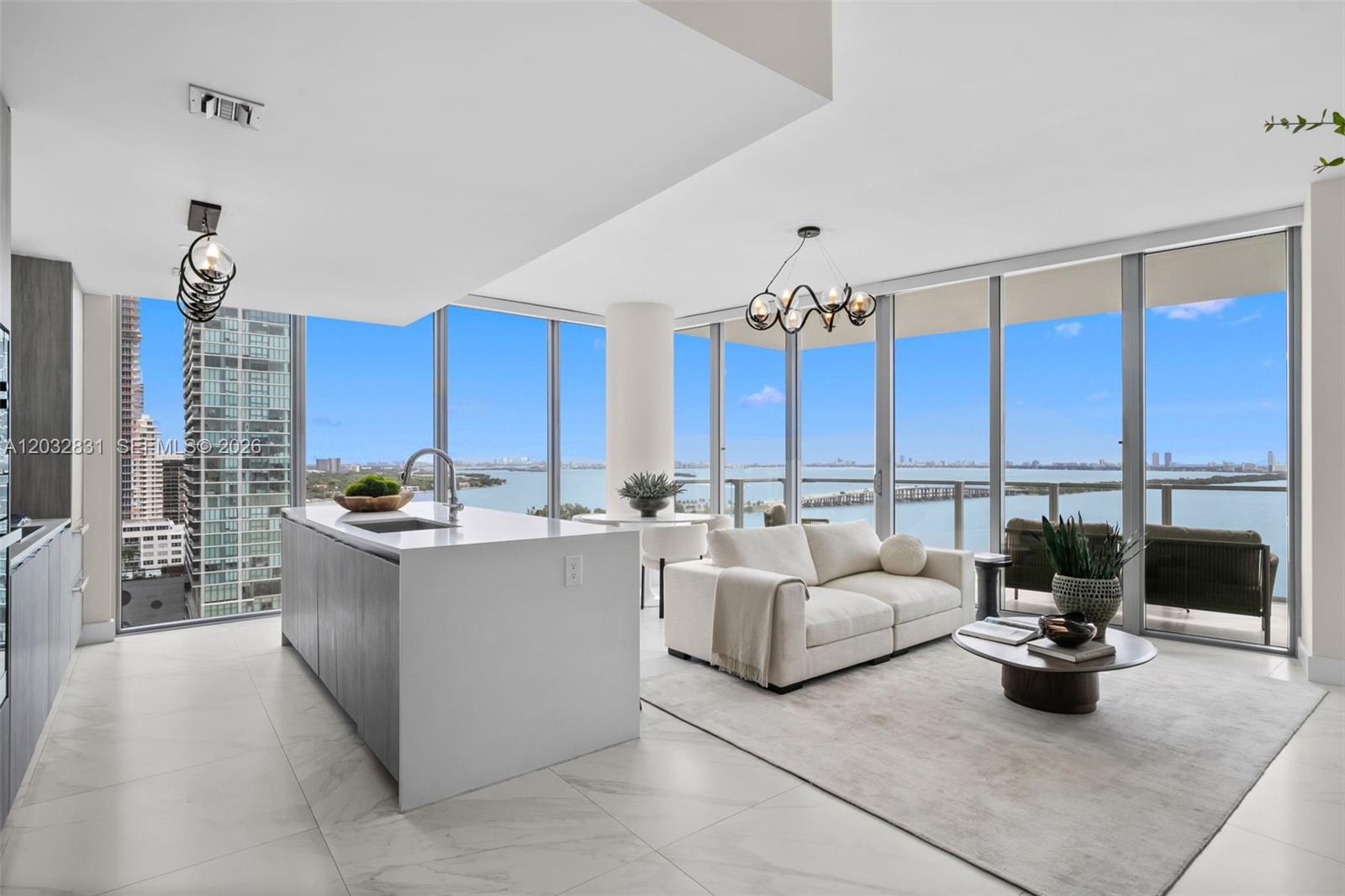 2900 NE 7th #1902 Miami, FL 33137