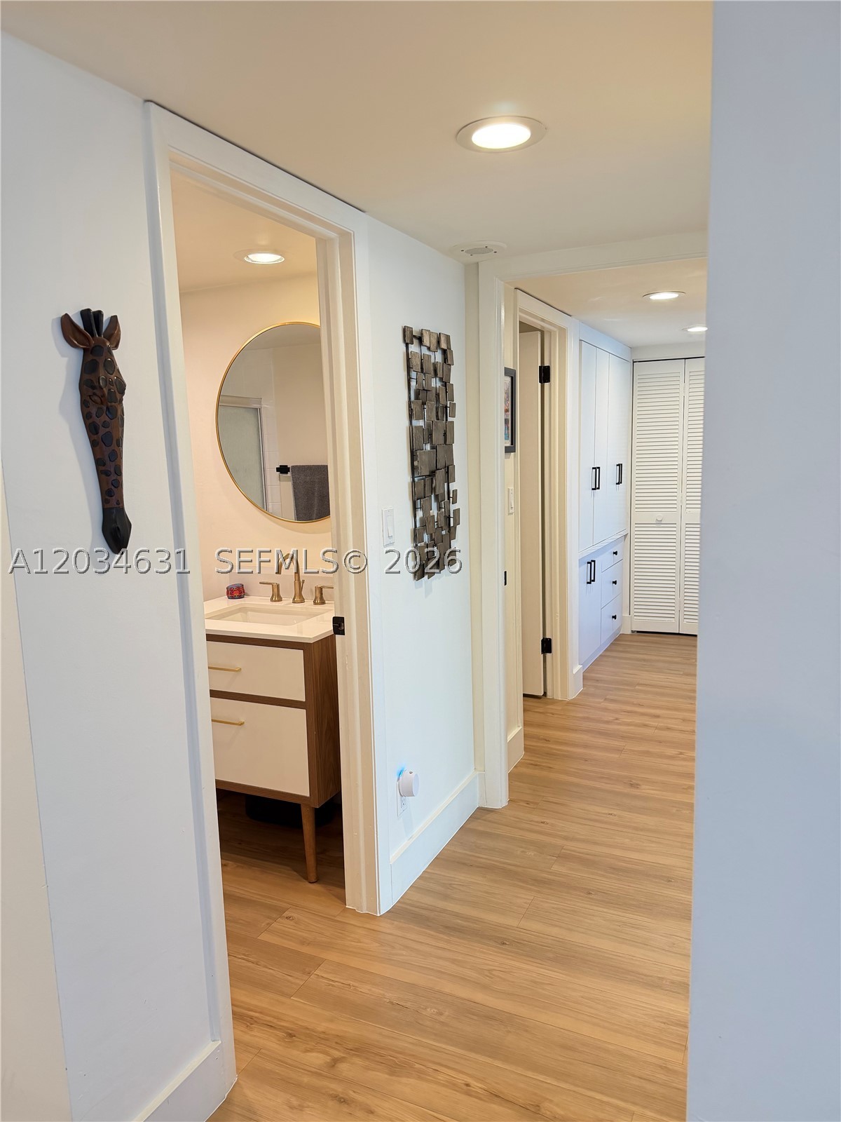 image Brickell Place IV12
