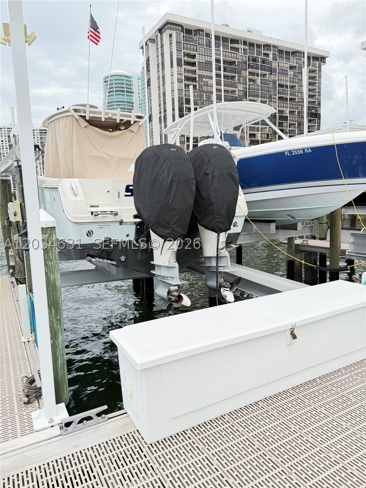 image Brickell Place IV26