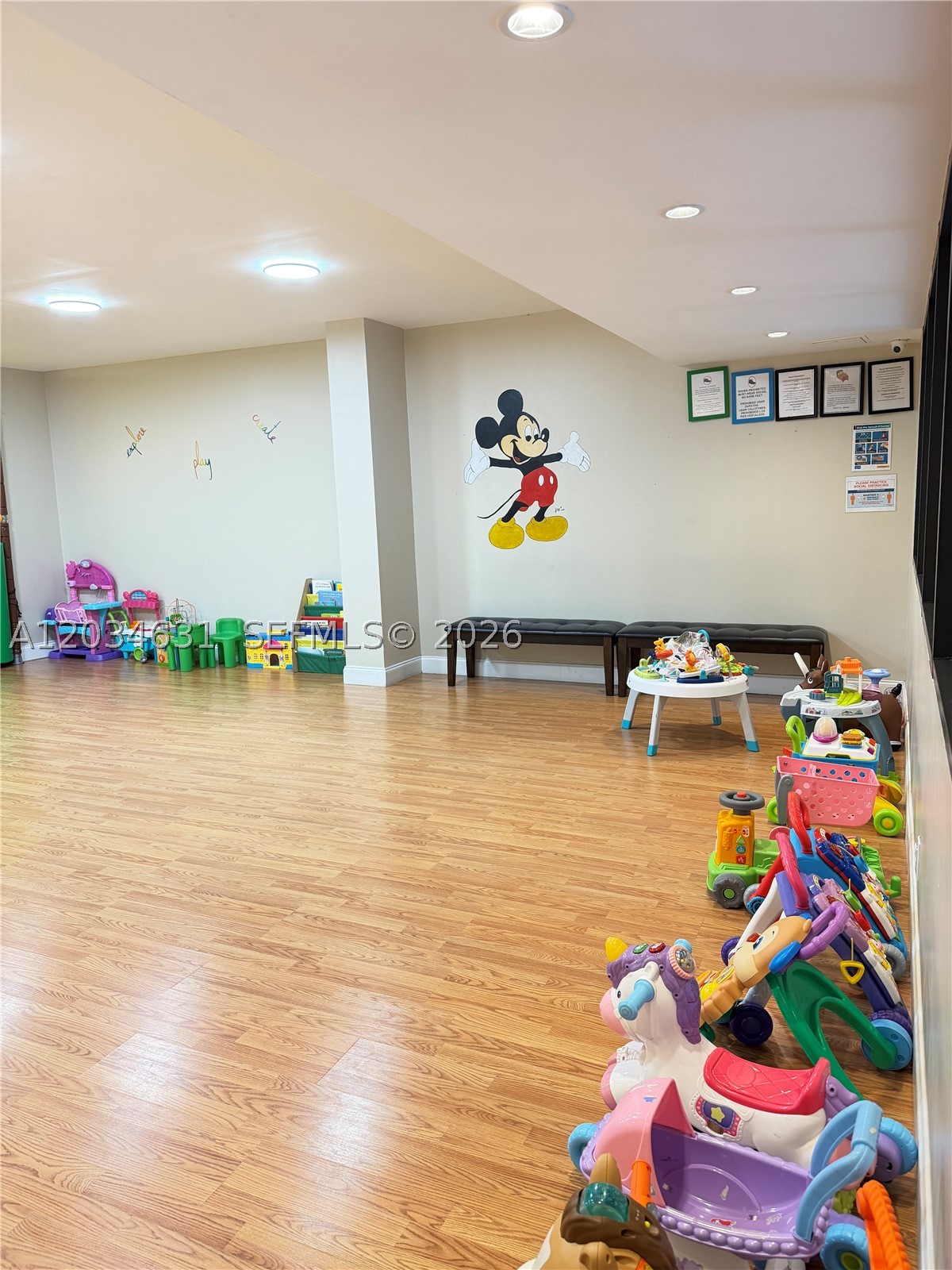 image Brickell Place IV31