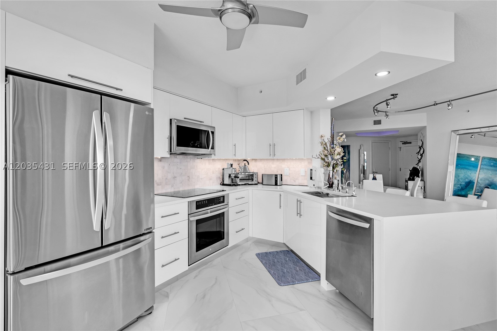 347 N New Riv Dr E #1904 Fort Lauderdale, FL 33301