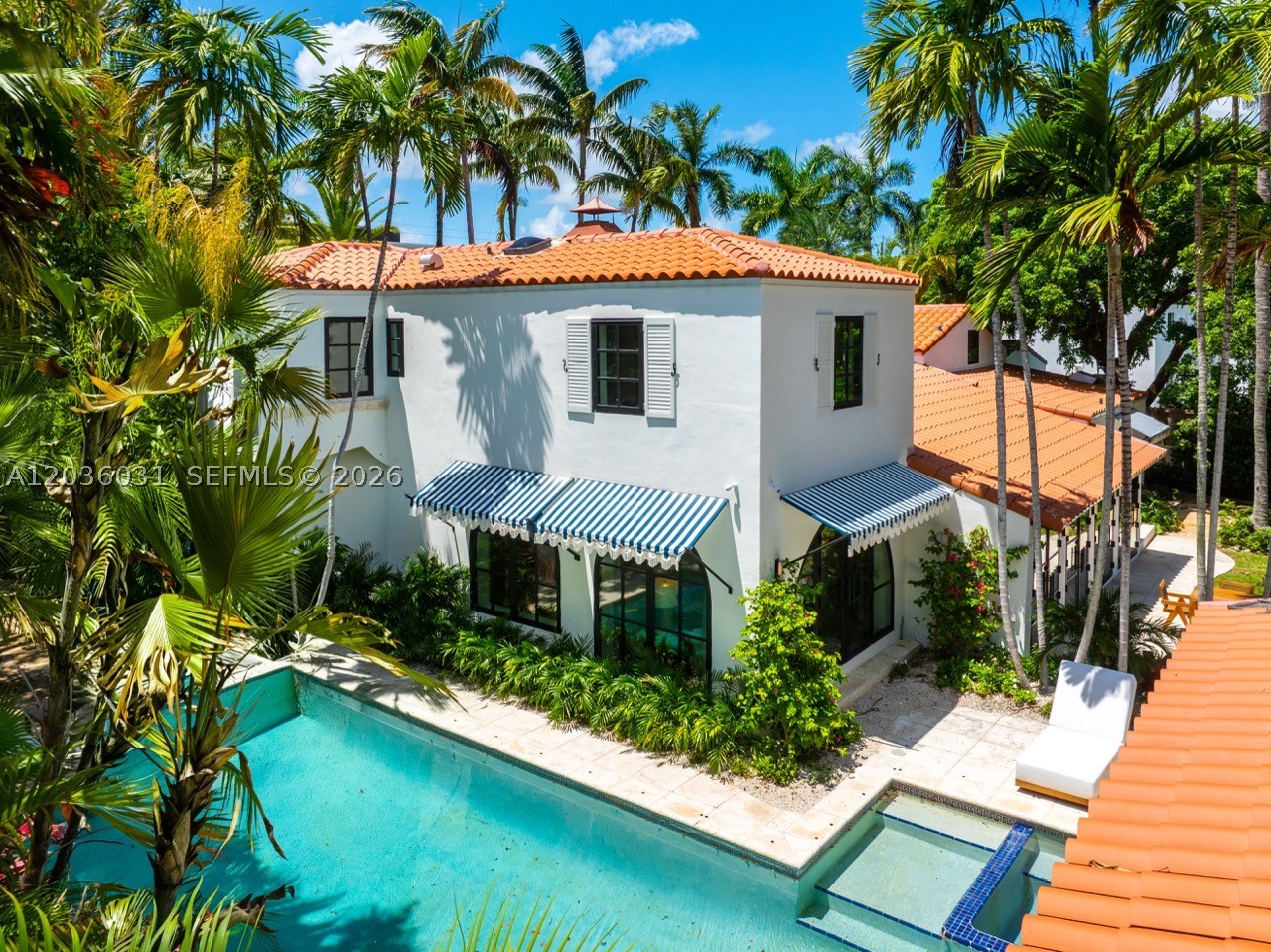 4727 N Bay Rd Miami Beach, FL 33140