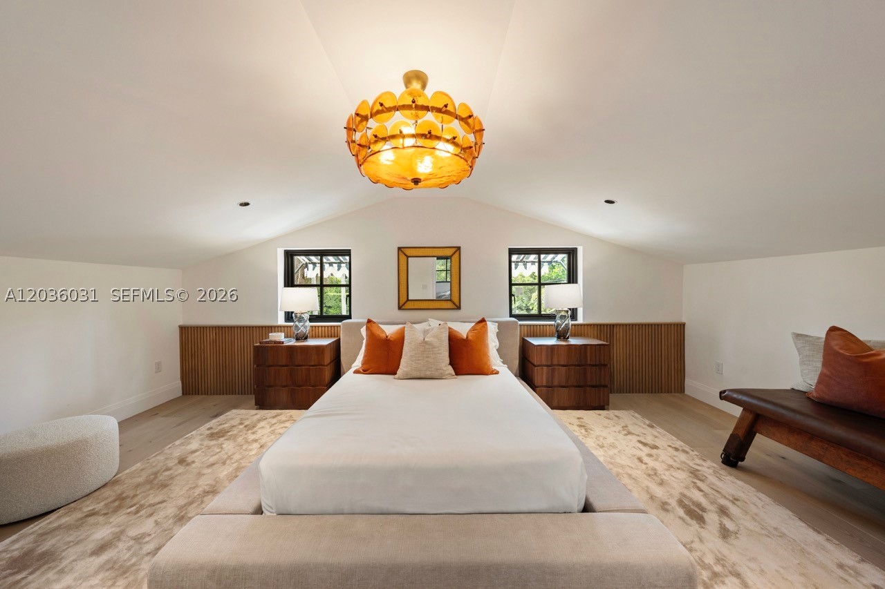 4727 N Bay Rd Miami Beach, FL 33140