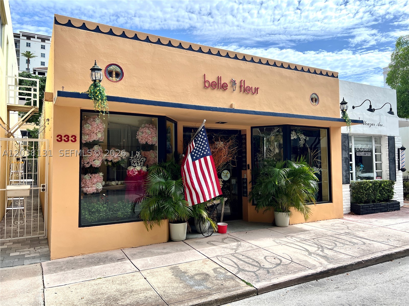 333 Alcazar Ave