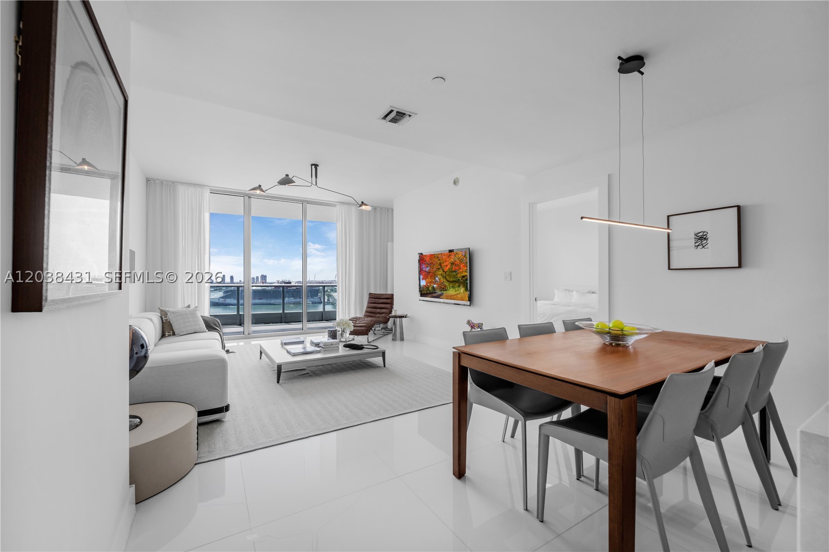 900 Biscayne Blvd #2302 Miami, FL 33132