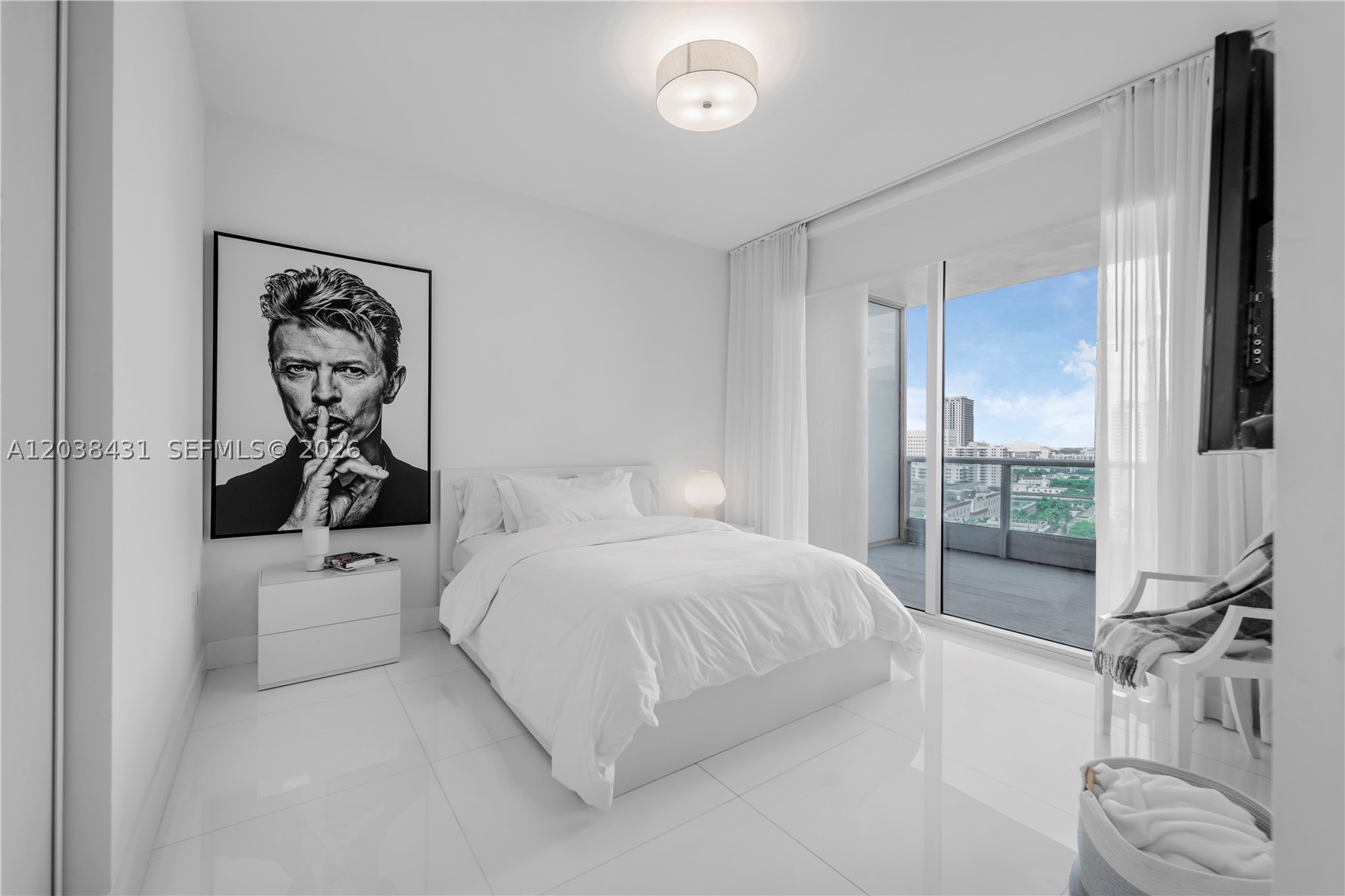 900 Biscayne Blvd #2302 Miami, FL 33132
