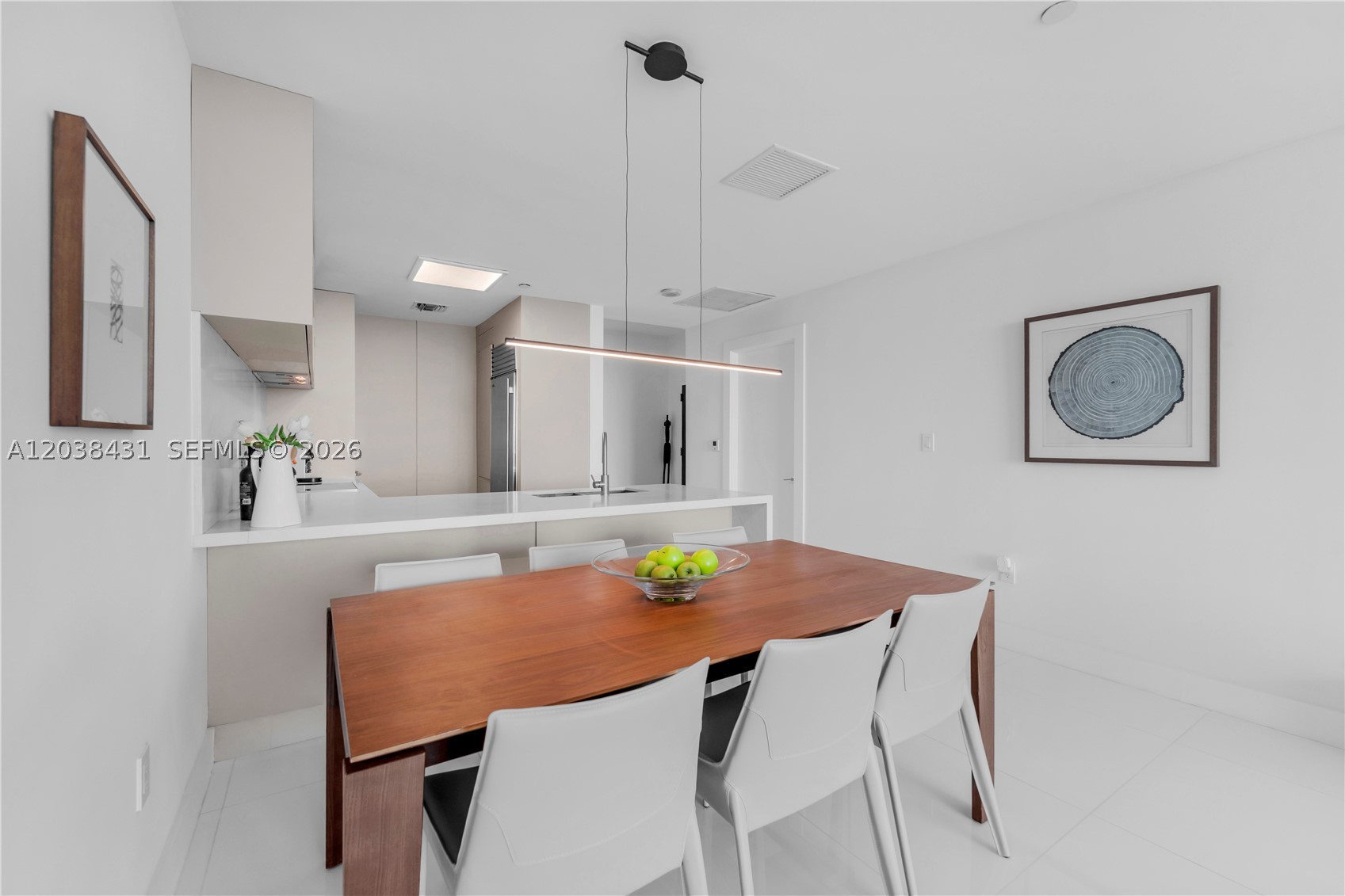 900 Biscayne Blvd #2302 Miami, FL 33132