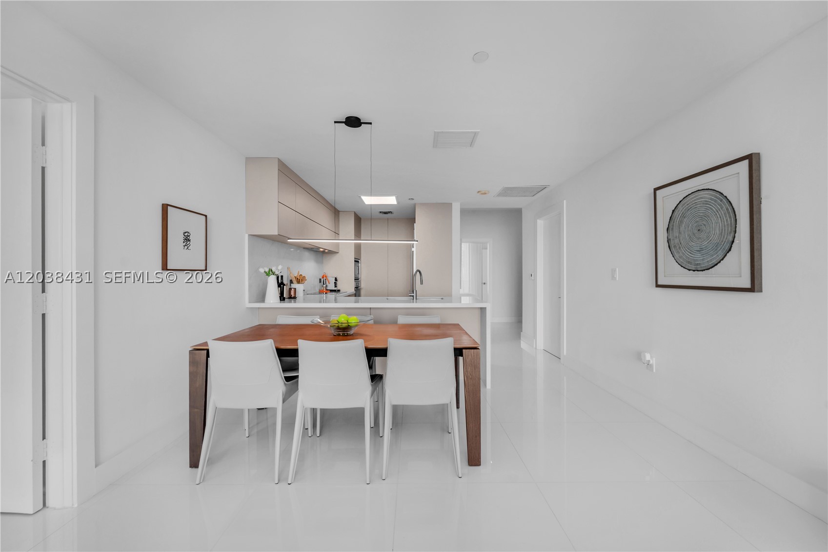 900 Biscayne Blvd #2302 Miami, FL 33132