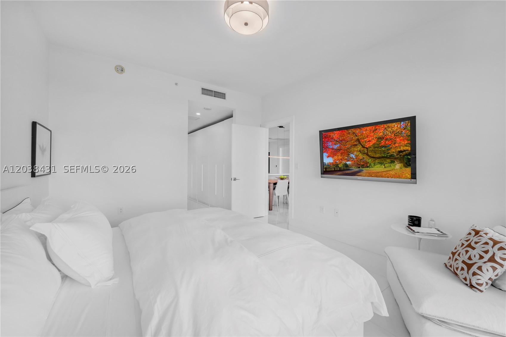 900 Biscayne Blvd #2302 Miami, FL 33132