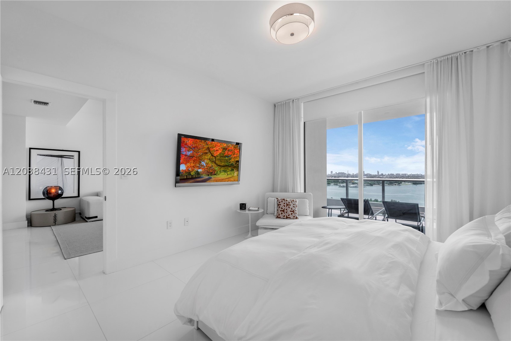 900 Biscayne Blvd #2302 Miami, FL 33132