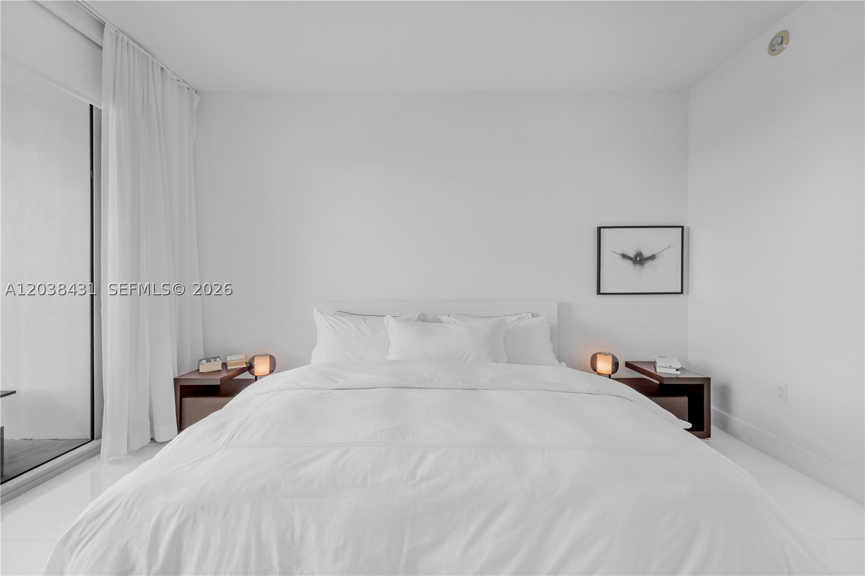 900 Biscayne Blvd #2302 Miami, FL 33132