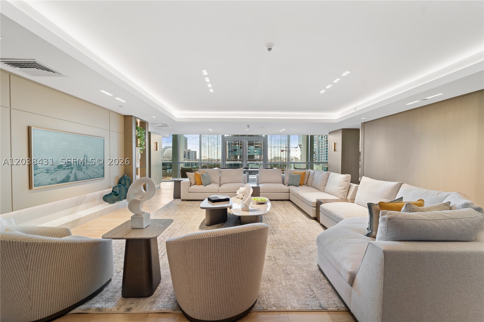 900 Biscayne Blvd #2302 Miami, FL 33132