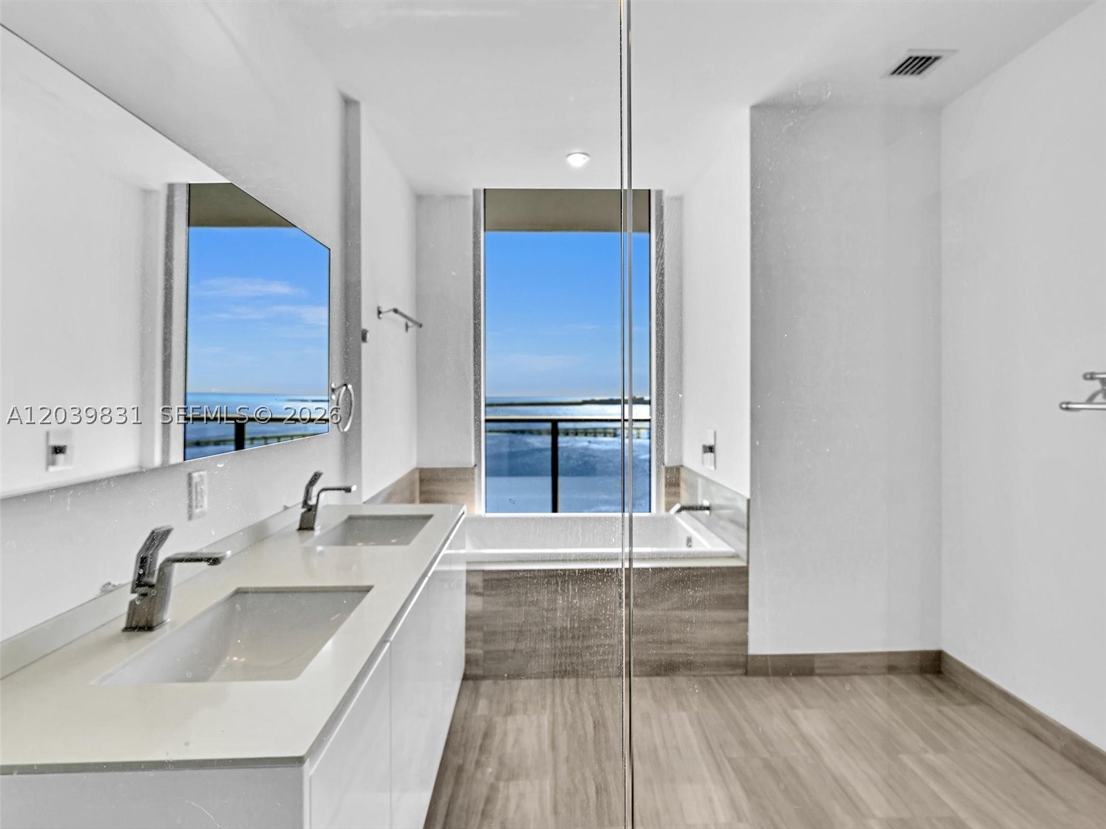image Brickell House16