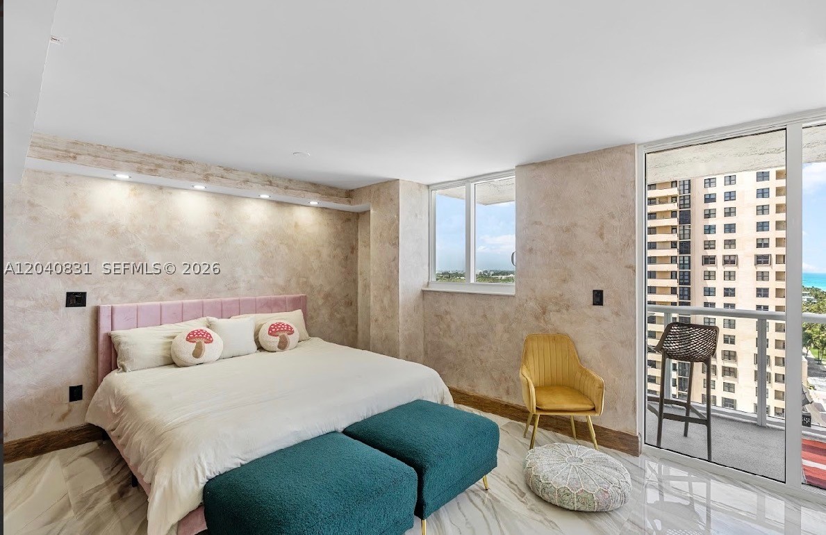 2457 Collins Ave #1603 Miami Beach, FL 33140