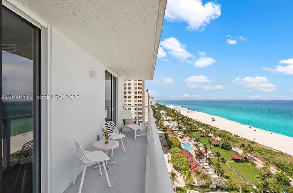 2457 Collins Ave #1603 Miami Beach, FL 33140
