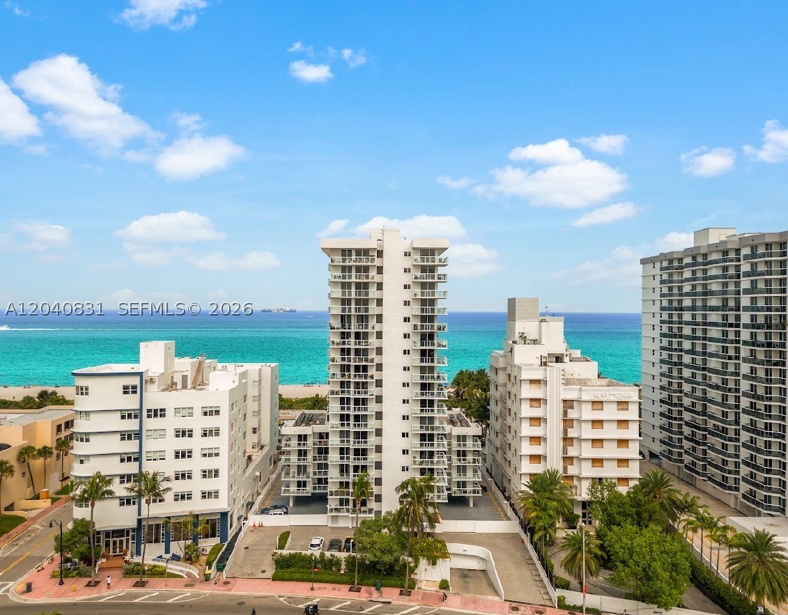 2457 Collins Ave #1603 Miami Beach, FL 33140