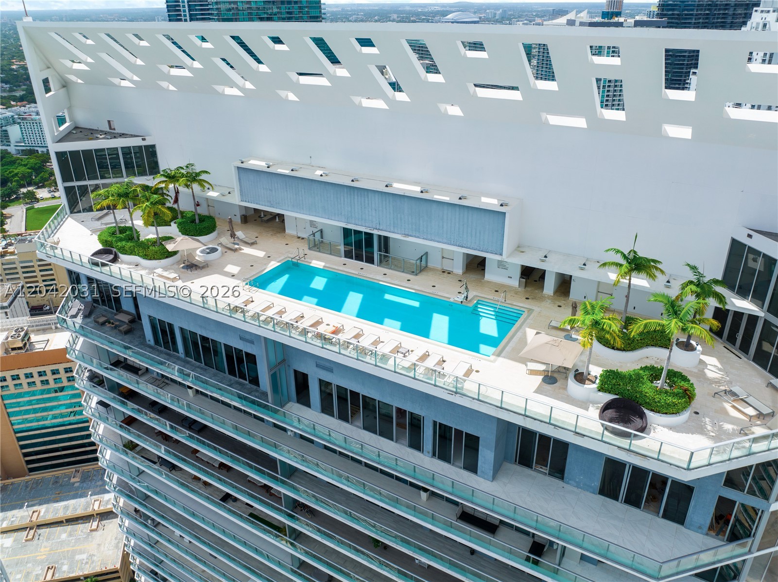 1300 Brickell Bay Dr #2307 Miami, FL 33131