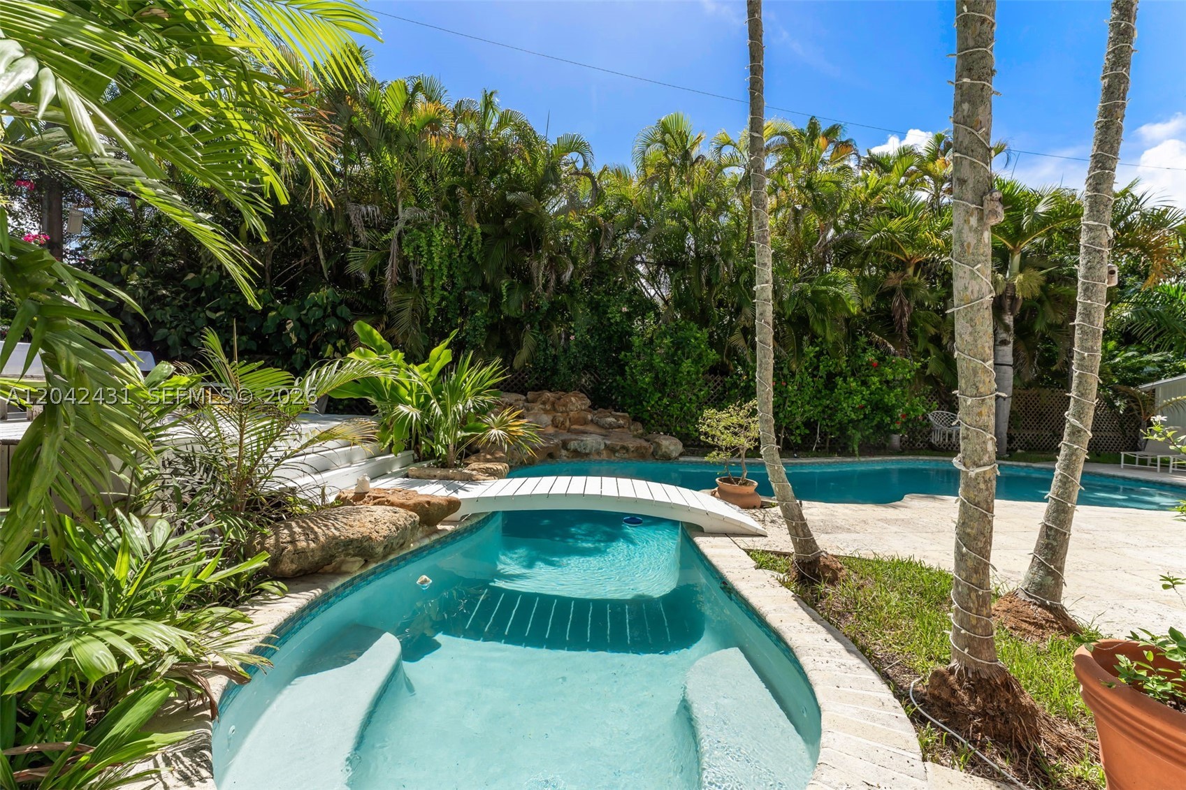 7924 SW 50th Ct Miami, FL 33143