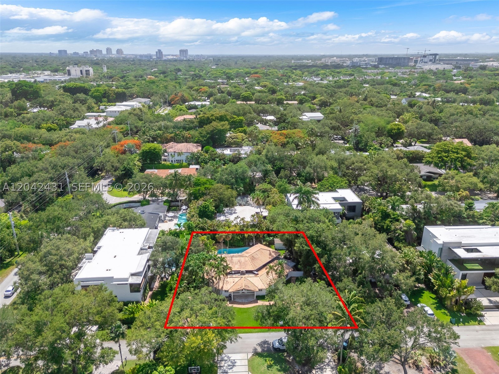 7924 SW 50th Ct Miami, FL 33143