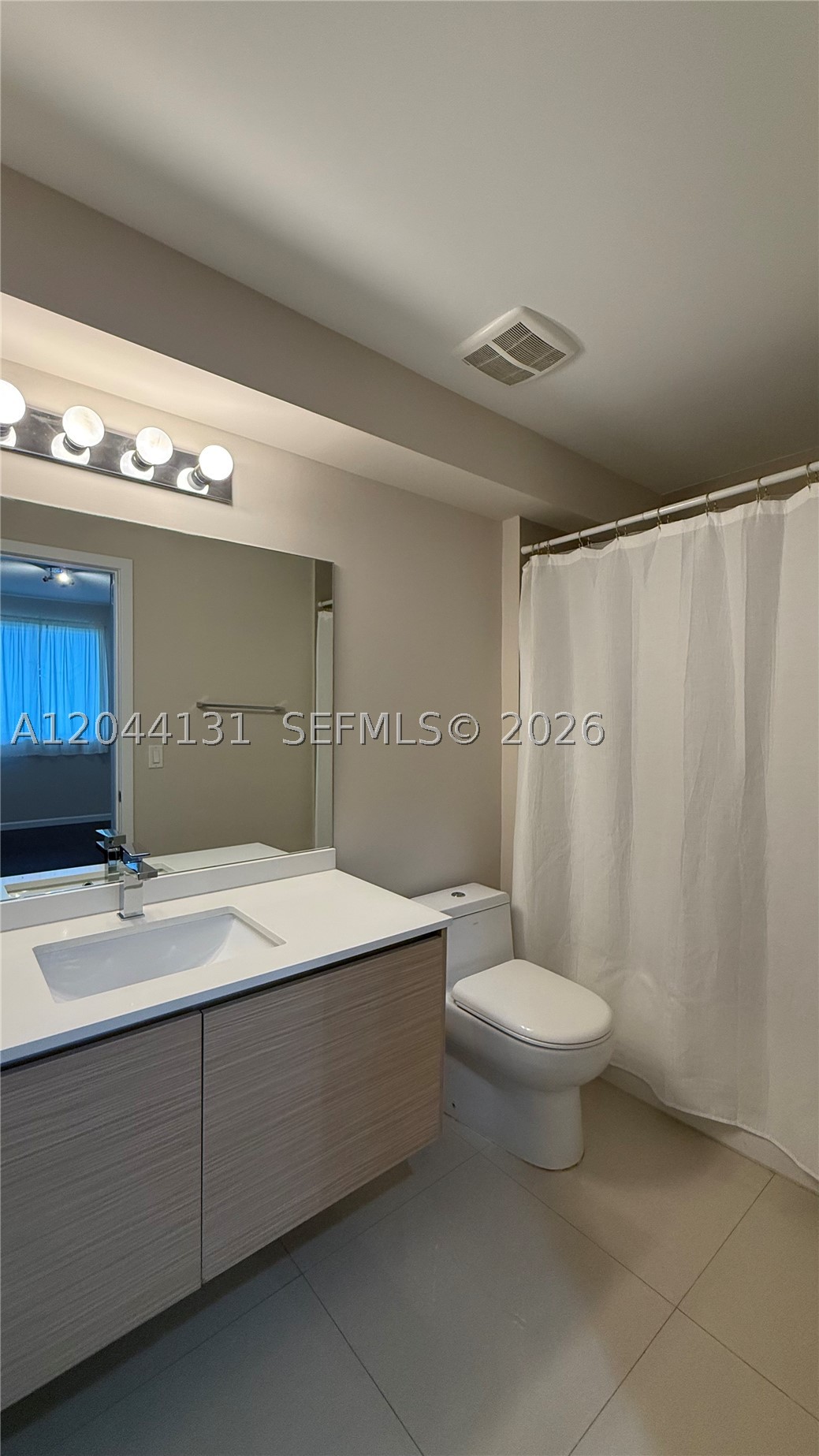 image Bay House22