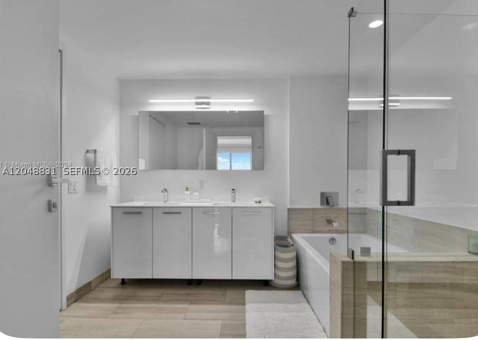 image Brickell House11