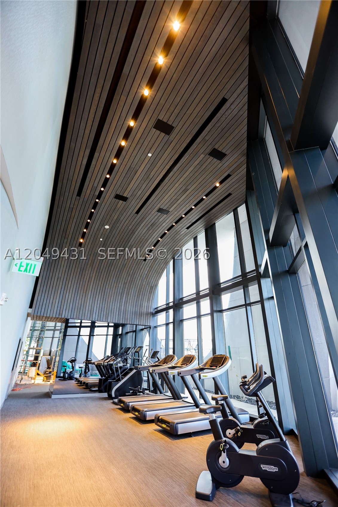 image One Thousand Museum (1000 Museum)29
