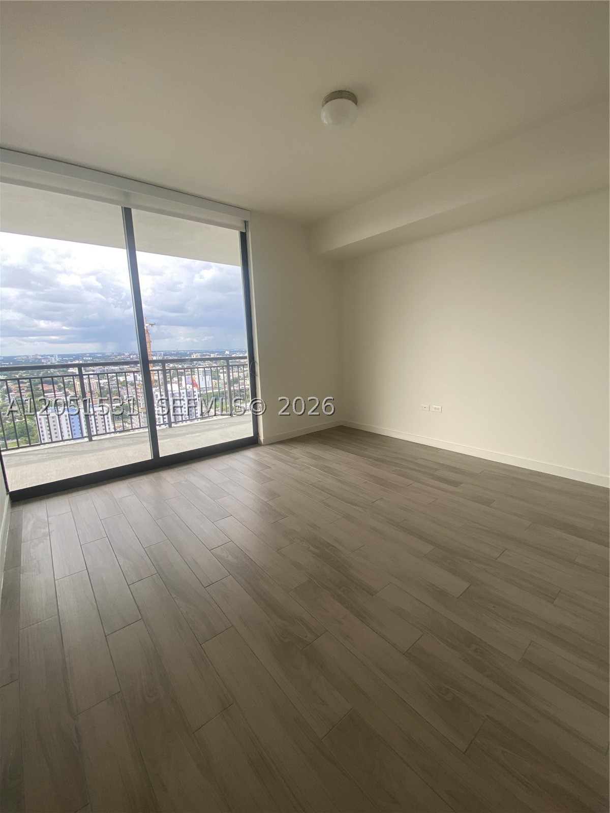 image Nine at Mary Brickell Village9