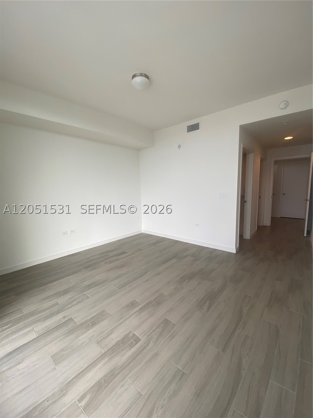 image Nine at Mary Brickell Village10