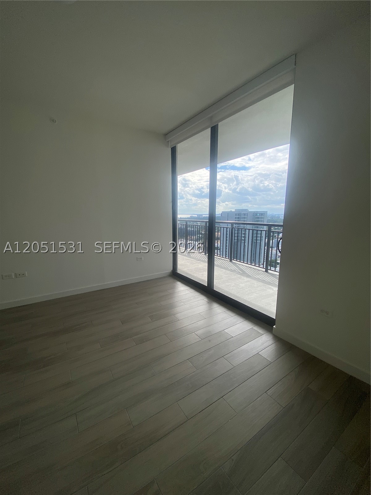 image Nine at Mary Brickell Village11