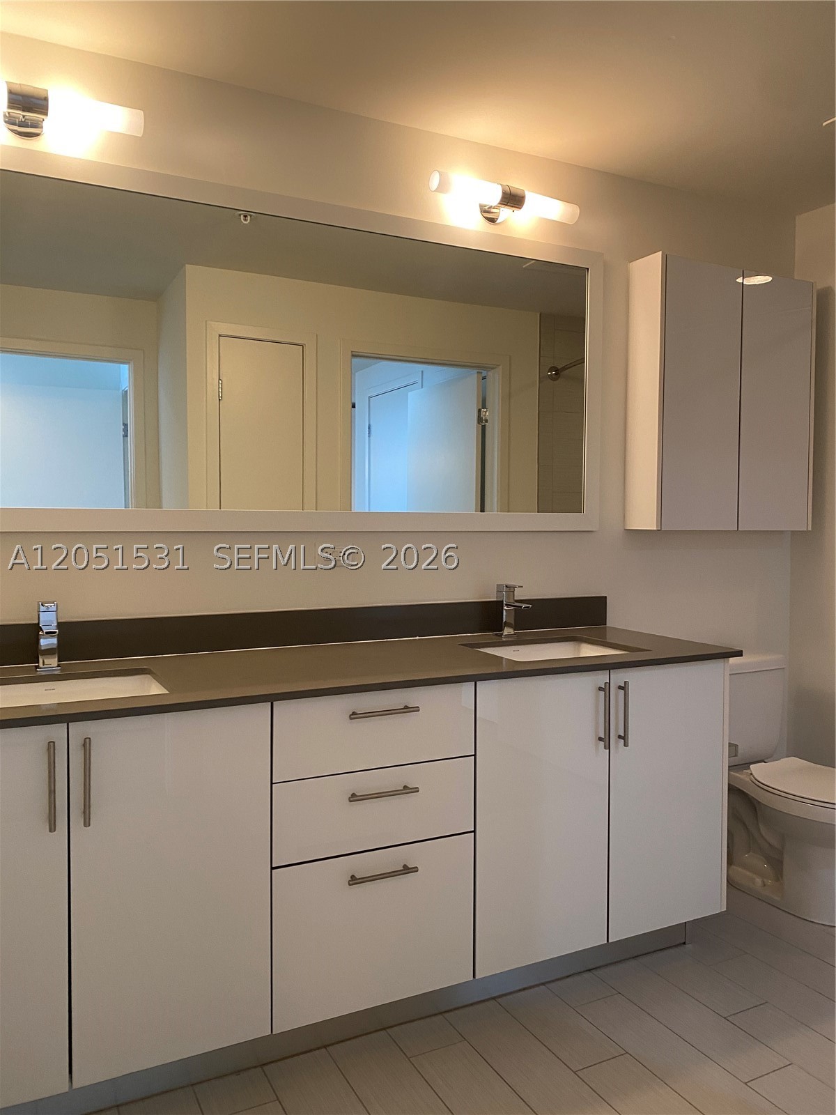 image Nine at Mary Brickell Village12