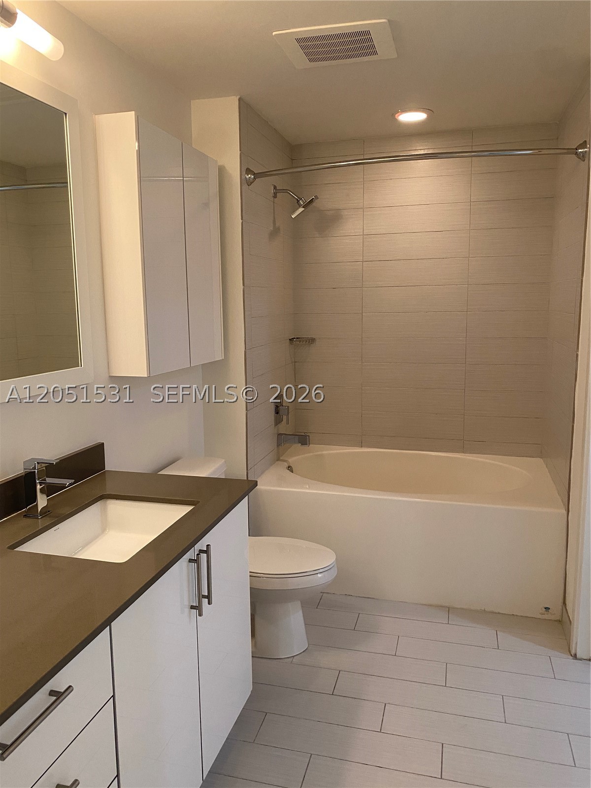 image Nine at Mary Brickell Village13
